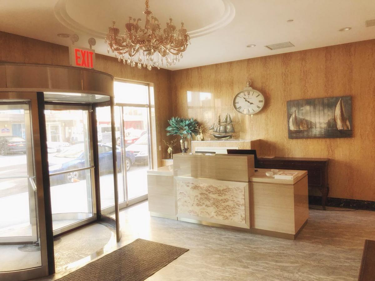 Mayfair Inn And Suites New York Exteriör bild
