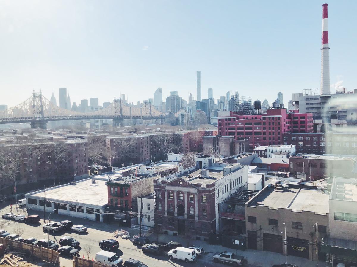 Mayfair Inn And Suites New York Exteriör bild