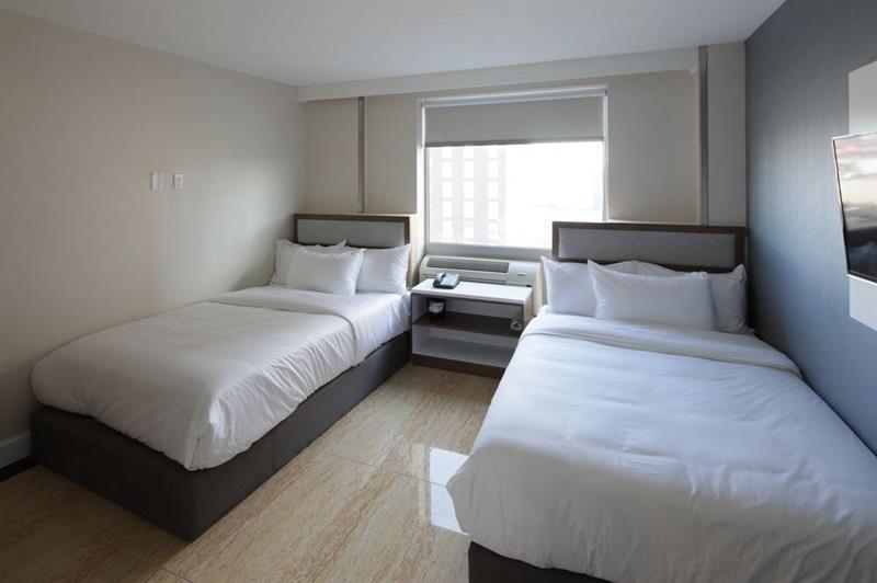 Mayfair Inn And Suites New York Exteriör bild